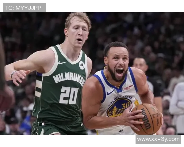 库里直言失利原因：关键时刻篮板争夺失利20次失误让人无法接受